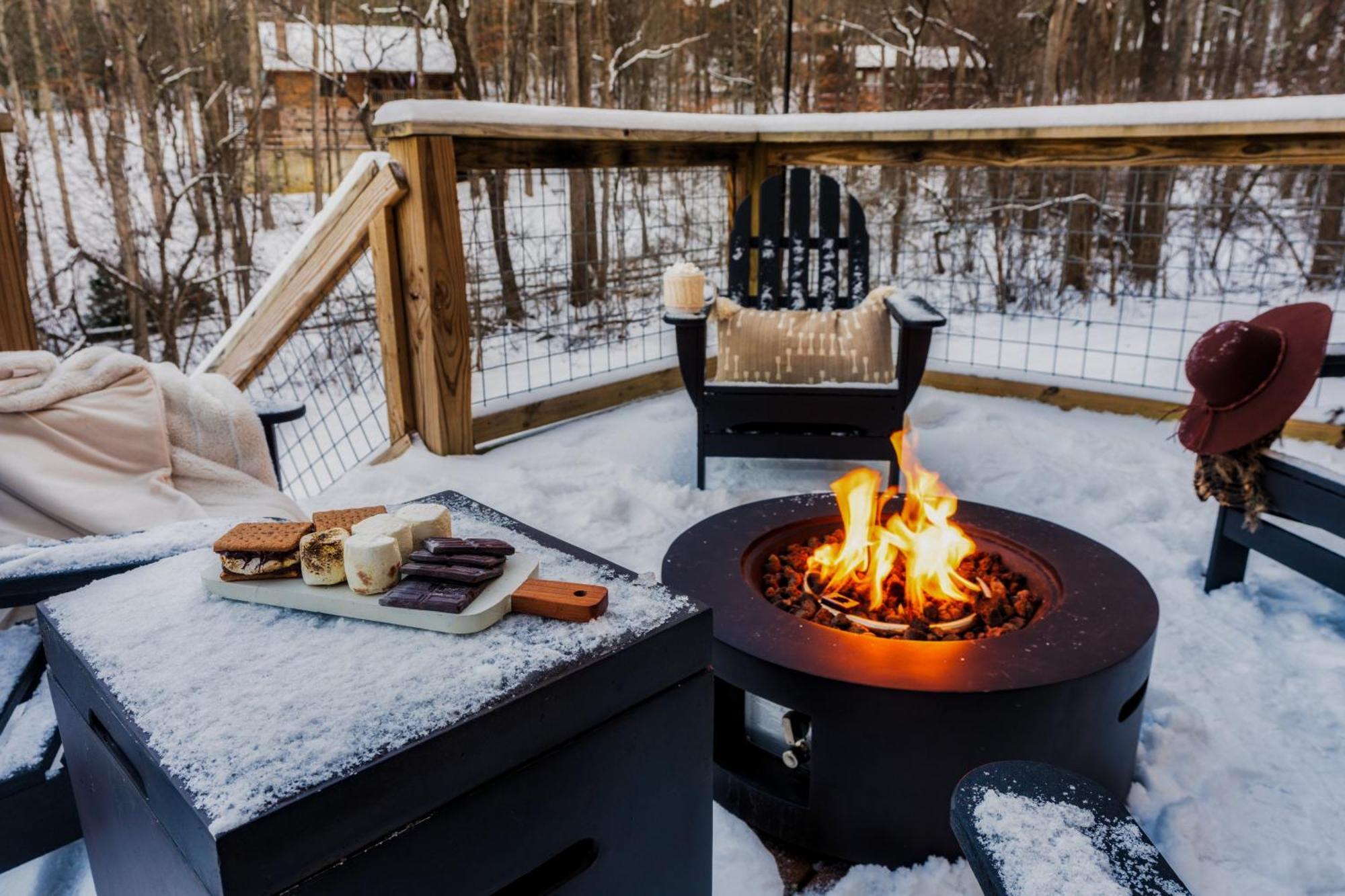 The Moondance Cabin By Lightfoot Stays Vacation Rentals Sevierville Buitenkant foto